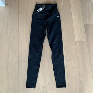 Black Running Bare leggings NWT size 4/6